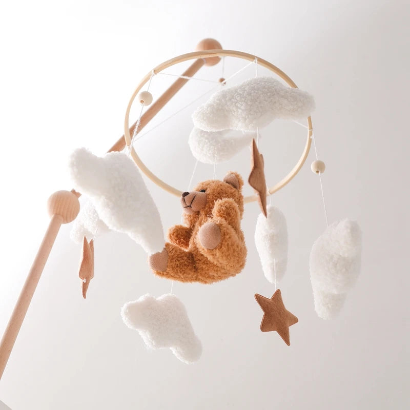 Mobile Musical Bébé en Bois avec Ours en Feutre - Hochet et Carillon pour Lit Nouveau-né