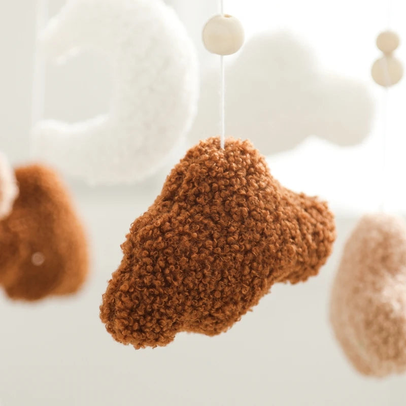 Mobile Musical Bébé en Bois avec Ours en Feutre - Hochet et Carillon pour Lit Nouveau-né